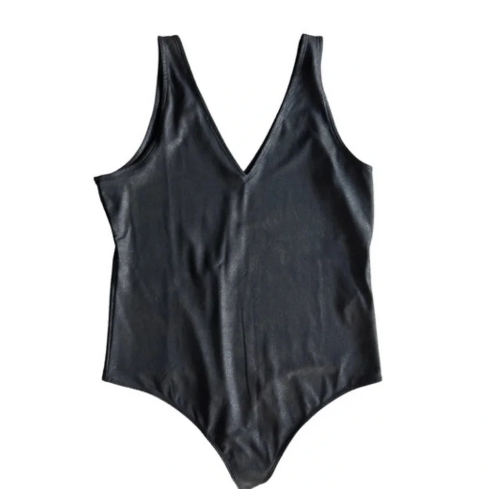Abercrombie & Fitch Black Faux Leather Bodysuit Size Medium NWOT - Picture 5 of 9